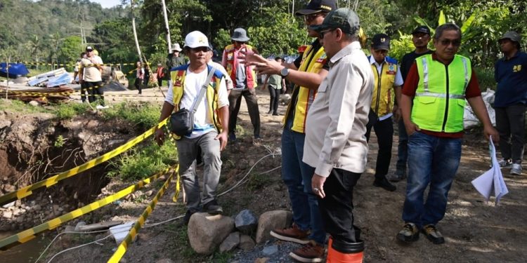 Pemkab Tanah Datar Percepat Pemulihan Infrastruktur Pascabencana