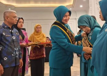 Ketua TP PKK Kubu Raya Dorong Istri Camat Aktif dalam Program Keluarga