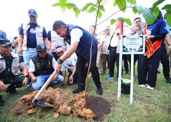 Gubernur Sumsel Dorong Generasi Muda Mengenal Hutan Sejak Dini
