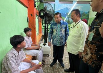 Wakil Kepala BGN Pantau Langsung Distribusi MBG di SMAN 28 Jakarta