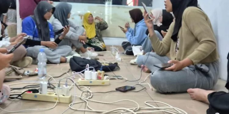 PLN Sumbar Pastikan Gardu Induk Berfungsi Kembali Usai Pemadaman
