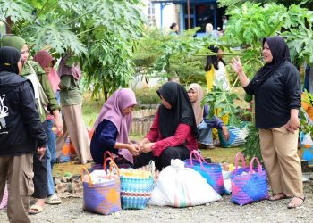 Wakil Gubernur Gorontalo Puji Inisiatif Warga Taluditi Kurangi Penggunaan Plastik
