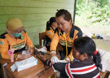 Layanan Terpadu untuk Warga Terpencil di Ambata