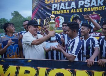 Bupati Nagan Raya Tekankan Pembinaan Pesepak Bola Muda