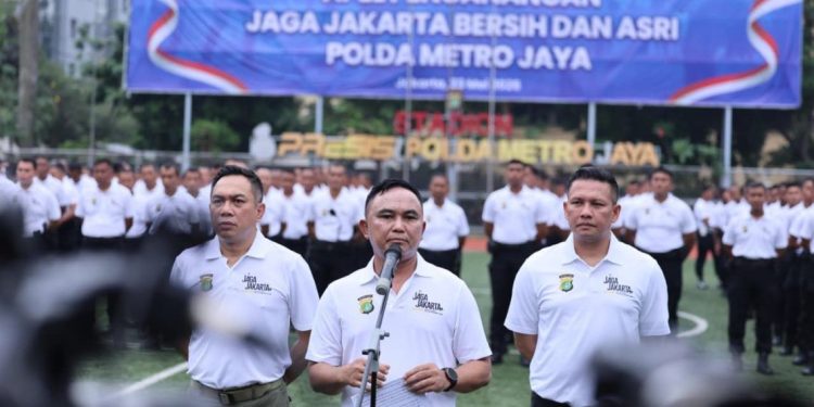 Polda Metro Jaya Luncurkan Gerakan Kebersihan di Jakarta