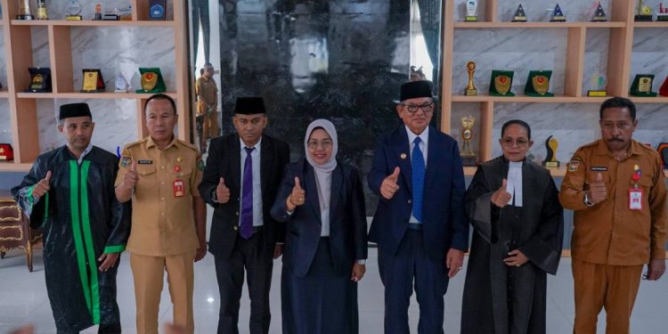 Bupati Maluku Tenggara Lantik Pejabat Baru Inspektorat untuk Perkuat Pengawasan