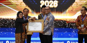 Kota Padang Raih Penghargaan Kearsipan Tertinggi dari ANRI