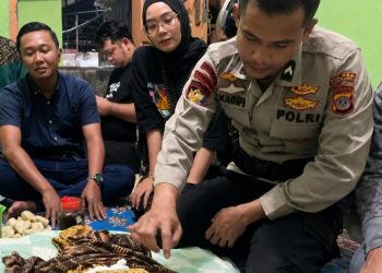 Personel Polda Sumsel Bantu Pembayaran Biaya Rumah Sakit dan Pemakaman Bayi