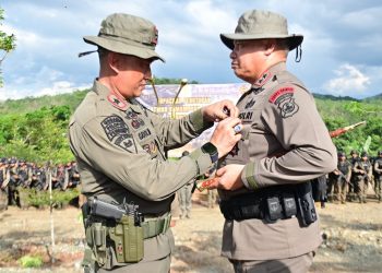Kapolda Kalsel Resmi Tutup Latihan Brimob, Tekankan Kesiapan di Garda Terdepan