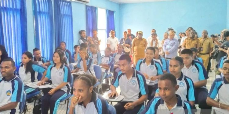 Program Digitalisasi Pendidikan Diperluas ke Sekolah Terpencil