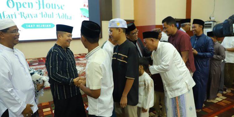Bupati HSU Ajak Masyarakat Hidupkan Semangat Iduladha
