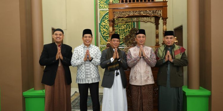Polda Sumsel Distribusikan Hewan Kurban ke Pelosok dalam Rangka Idul Adha 1477 H