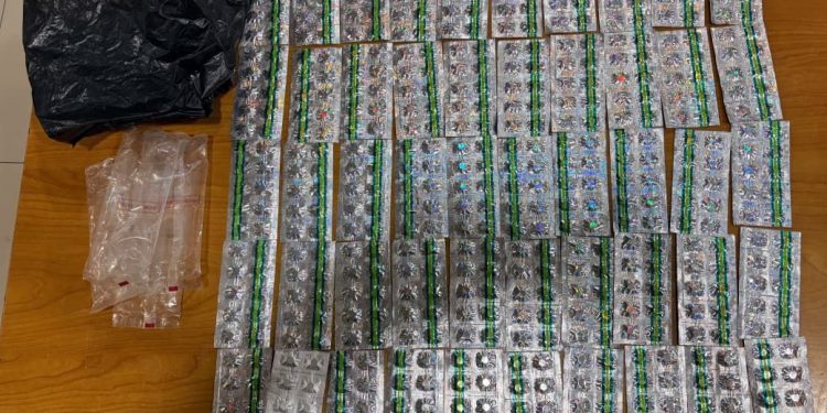 Pria Pembawa 500 Butir Tramadol Ditangkap di Tanah Abang