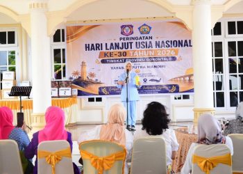Wakil Gubernur Gorontalo Ajak Lansia Tetap Aktif dan Produktif