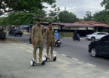 Satpol PP Padang Siagakan 100 Personel untuk Amankan Pantai Selama Libur Panjang