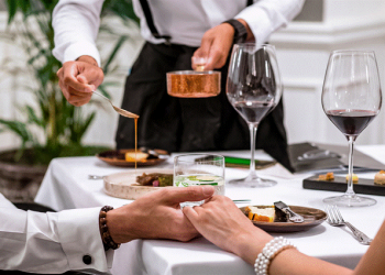 Mau Rayakan Momen Spesial? Ini Restoran Private Dining Terbaik di Bali