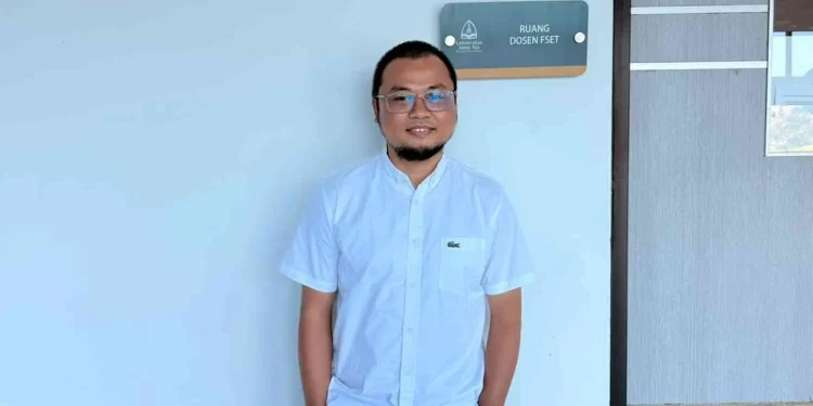 Raden Nur Rachman Dzakiyullah, S.Kom., M.Sc., Ph.D Dosen Sistem Informasi Universitas Alma Ata Ungkap Faktor yang Membuat Investasi Teknologi Jadi Sia-Sia