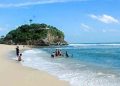 Jam Buka Tempat Wisata Pantai Drini