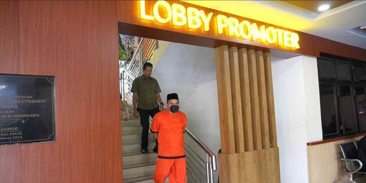 Kasus Korupsi Tanah Kas Desa Sleman, Eks Lurah Condongcatur Resmi Masuk Rutan Polda DIY