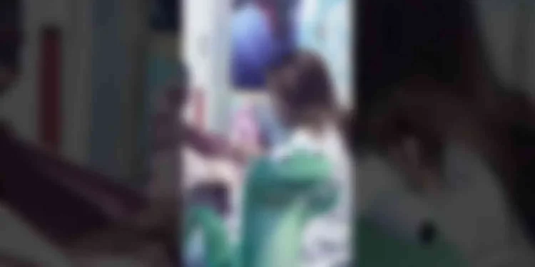 Link Video Viral Ibu dan Anak Handuk Putih di TikTok