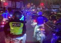 Caption Gambar: Personel Polres Bantul bersama Brimob melaksanakan patroli skala besar pada Minggu (7/6/2026) dini hari di sejumlah titik rawan di Kabupaten Bantul. Patroli yang dipimpin langsung Kapolres Bantul AKBP Bayu Puji Hariyanto tersebut dilakukan untuk mengantisipasi gangguan kamtibmas, seperti tawuran, balap liar, geng motor, dan tindak kriminalitas jalanan lainnya. Foto: Humas Polres Bantul.