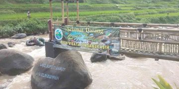 Pesona Desa Wisata Sindangkasih Garut, River Tubing Seru dengan Tiket Mulai Rp5.000