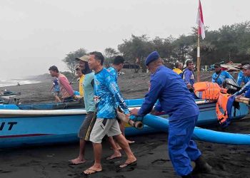 Polda DIY Ajak 45 Nelayan Melaut dalam Lomba Memancing Hari Bhayangkara ke-80