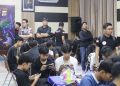 Suasana pertandingan Turnamen E-Sports Mobile Legends Kapolres Bantul Cup 2026 yang digelar di Aula Wira Pratama Mapolres Bantul, Jumat (26/6/2026). Sebanyak 24 tim dari kalangan komunitas gamers, pelajar, dan mahasiswa mengikuti kompetisi dalam rangka menyambut Hari Bhayangkara ke-80 sekaligus menjadi bagian dari rangkaian road to Kapolri Cup. Tim Shorttrim berhasil keluar sebagai juara dan berhak mewakili Polres Bantul pada ajang Kapolda DIY Cup 2026.