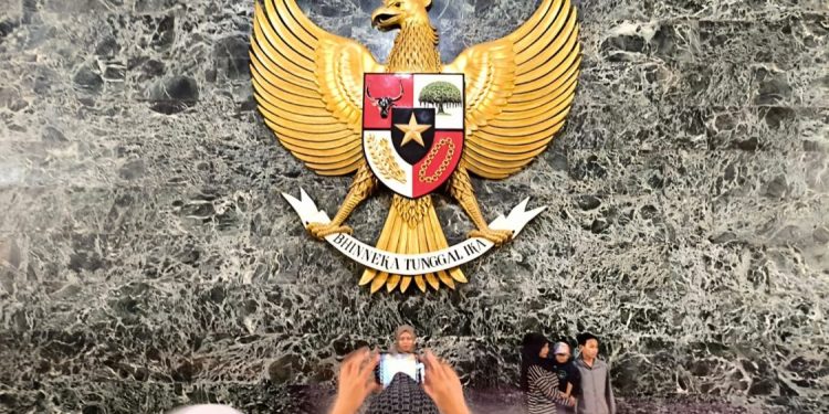 Kesbangpol Riau Ajak Masyarakat Tingkatkan Toleransi Melalui Pancasila
