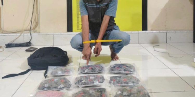 Polisi Riau Gagalkan Peredaran Narkoba Etomidate dan Ekstasi