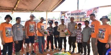 Polda Sulteng dan Komunitas Offroader Gelar Bakti Sosial di Pinembani