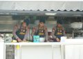 Brimob Metro Jaya Distribusikan Bantuan Makanan untuk Korban Kebakaran Pasar Jiung