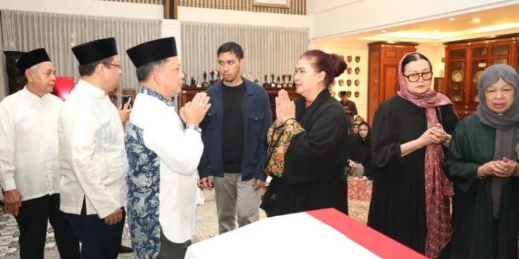 Mendagri Ungkapkan Belasungkawa atas Kepergian Ryamizard Ryacudu
