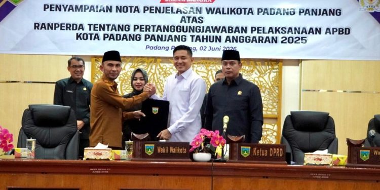Pemko Padang Panjang Raih Pendapatan Daerah Rp565 Miliar, Pertahankan WTP Selama 10 Tahun