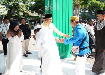 Wali Kota Probolinggo Sambut Kepulangan 312 Jemaah Haji dengan Penuh Syukur
