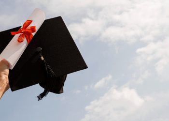 Ekonom UGM Soroti Risiko Pendidikan Berbasis Pasar Akibat Penutupan Prodi