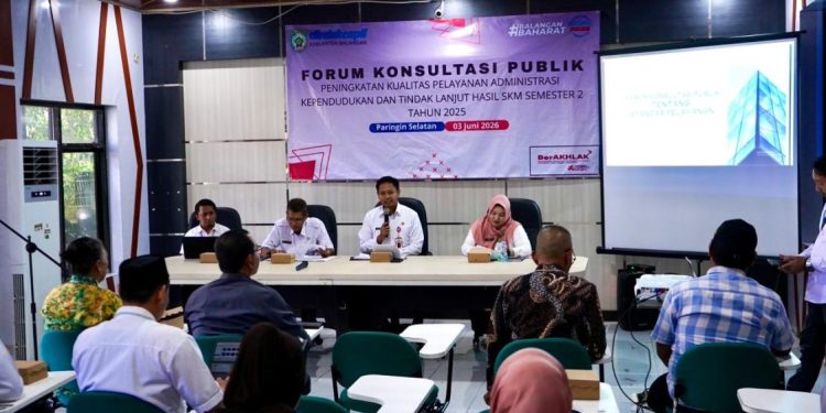 Disdukcapil Balangan Tingkatkan Pelayanan Lewat Forum Konsultasi Publik dan Hasil Survei