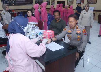 Polres Blitar Kota Adakan Donor Darah Sambut Hari Bhayangkara ke-80