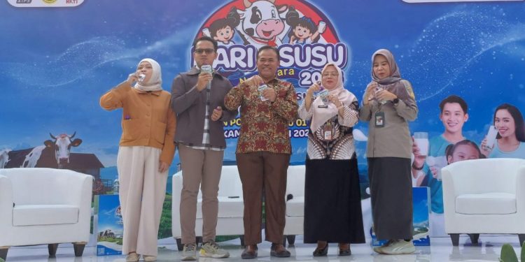 Edukasi Gizi di Hari Susu Nusantara 2026 di SDN Pondok Labu 01