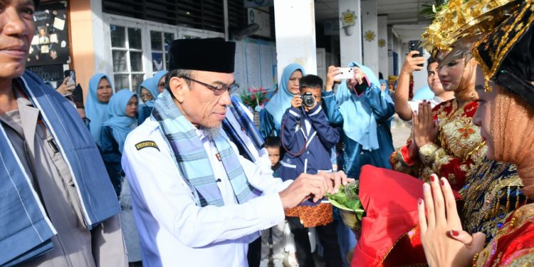 Pentas Seni di SMPN 26 Padang Dorong Kreativitas dan Pelestarian Budaya