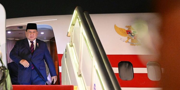 Kunjungan Luar Negeri Presiden Prabowo Dapat Sorotan Terkait Efisiensi Anggaran