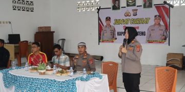 Polresta Palu Adakan Program Jumat Curhat di Besusu Timur
