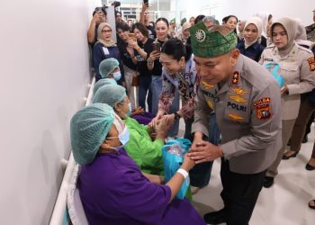 Polda Riau Gelar Operasi Katarak Gratis untuk 310 Warga