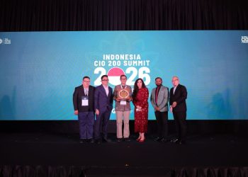 Meutya Hafid Terima Penghargaan Global Technology Leadership