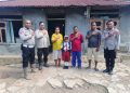 Siswa di TTS Terima Bantuan Sekolah dari Kapolda NTT Usai Video Viral
