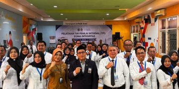 ASN Batam Ikuti Pelatihan Penilai Zona Integritas di Surabaya
