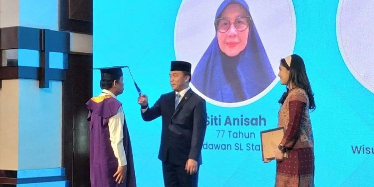 Peringatan Hari Lanjut Usia Nasional Dorong Lansia Tetap Produktif