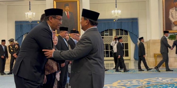 Penguatan Rupiah dan IHSG Dipicu Stabilitas Kabinet