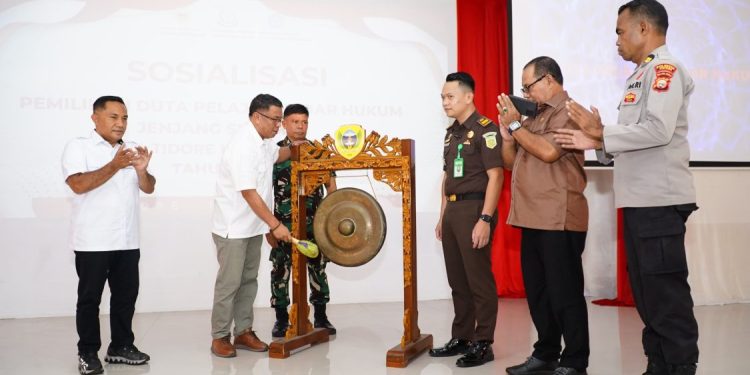 Pemkot Tidore dan Kejari Gelar Sosialisasi Duta Pelajar Sadar Hukum