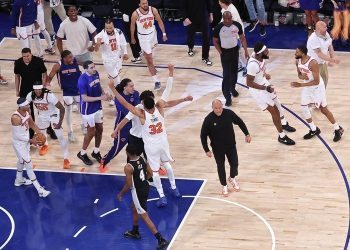 New York Knicks Bangkit Dramatis Kalahkan San Antonio Spurs di Final NBA